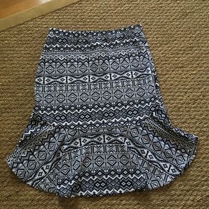 flounce Navy and white flouncy skirt M